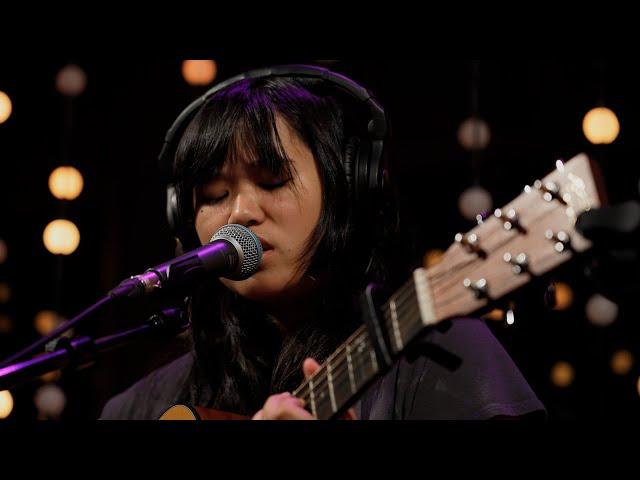 Hana Vu - How It Goes (Live on KEXP)