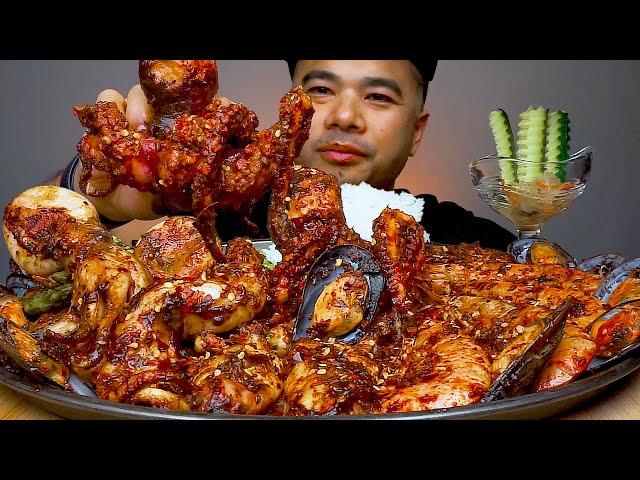 SPICY SEAFOODS MUKBANG | GIANT PRAWNS | MUSSELS | OCTOPUS | SQUID | BABY OCTOPUS | ALFIE EATS