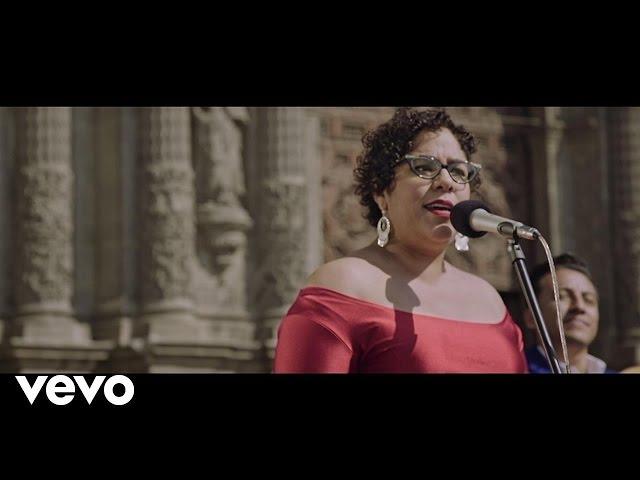 La Santa Cecilia - Mar Y Cielo (En Vivo)