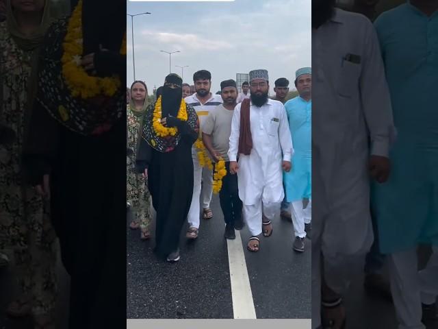 Sana Ansari Hajj ka Safar jari hai | Alhamdulillah | #islamic #hajj
