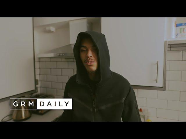 Echee - Freestyle [Music Video] | GRM Daily