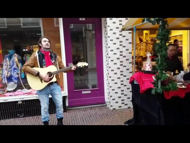 Arnhem TOP2000 / John B Jones serenades