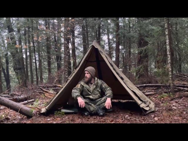 Solo Overnight Camping in Rain with Lavuu Canvas Tent #bushcraft #camping #rain