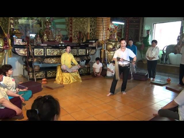 無極地元道母宮崑崙山靈動啟靈Dynamic Meditation 氣功 Qigong at Kunlun Taiwan 20110502.MTS