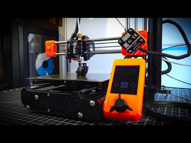 My First Look At A Prusa 3D Printer - Are They Worth The Hype? - Prusa Mini +