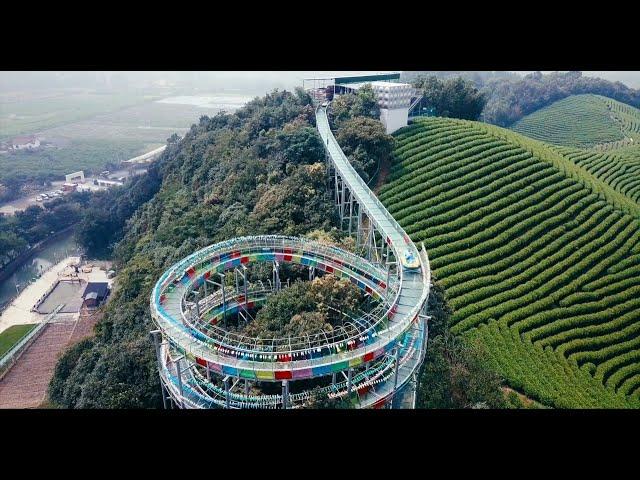 A ride on a multi-million-dollar waterside in Zhejiang, China