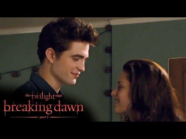 The First 5 Minutes of The Twilight Saga: Breaking Dawn - Part 1