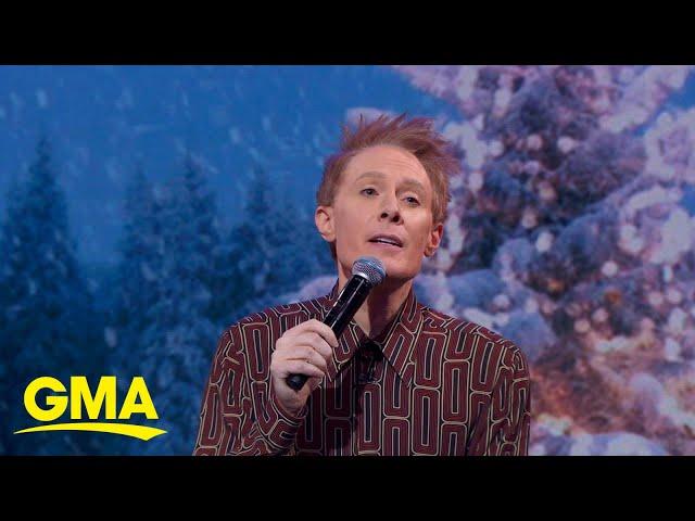 Clay Aiken performs 'Ave Maria' from his holiday album