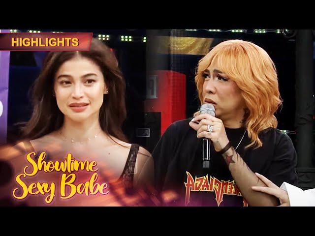 Anne flips her hair as Vice Ganda did | Showtime Sexy Babe