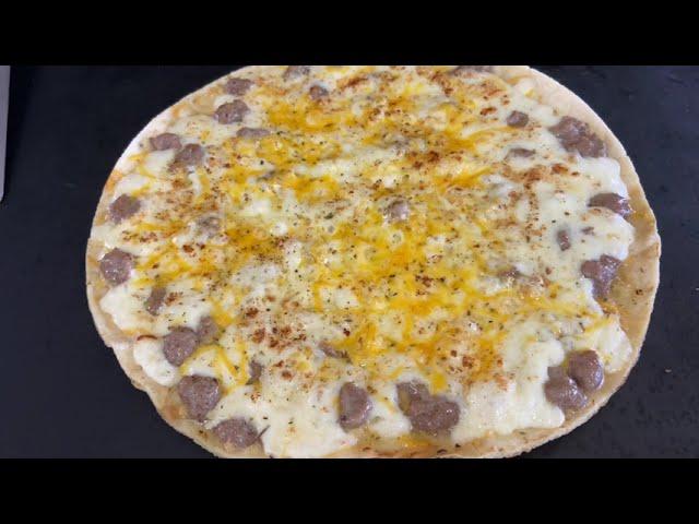 FROZEN PIZZA ON THE BLACKSTONE GRIDDLE | BLACKSTONE GRIDDLE RECIPES