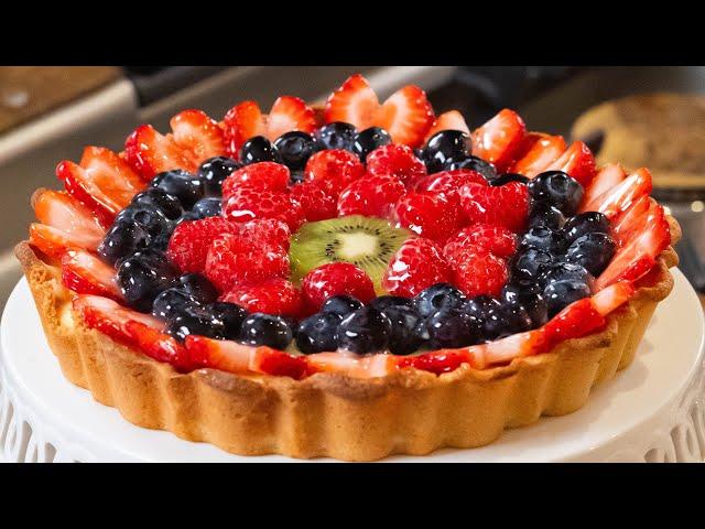 FRUIT TART WITH PASTRY CREAM - Authentic Italian Dessert