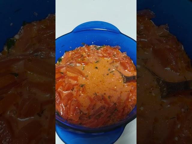 Мира жрёт секрет безумно вкусного Борща
