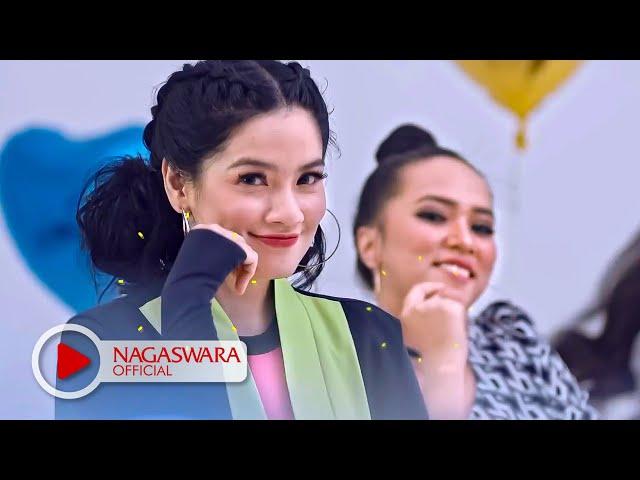 Titi Kamal - Rindu Semalam (Official Music Video NAGASWARA)