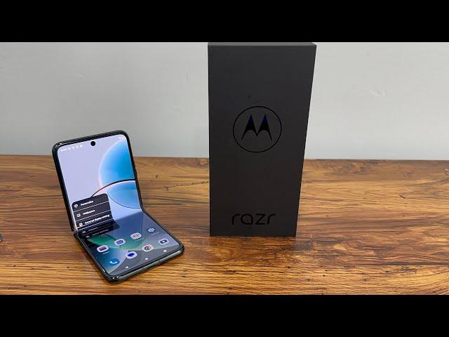 MOTO RAZR 2023 unboxing and features