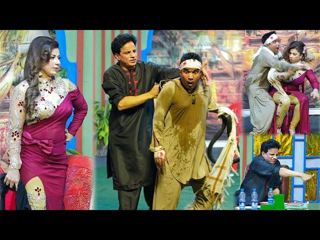 Gudu Kamal | Aiman Malik | Sarfarz Vicky | New Best Comedy | Punjabi Stage Drama Clip 2024