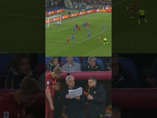 Mourinho has hilarious reaction to Wijnaldum's goal  #shorts