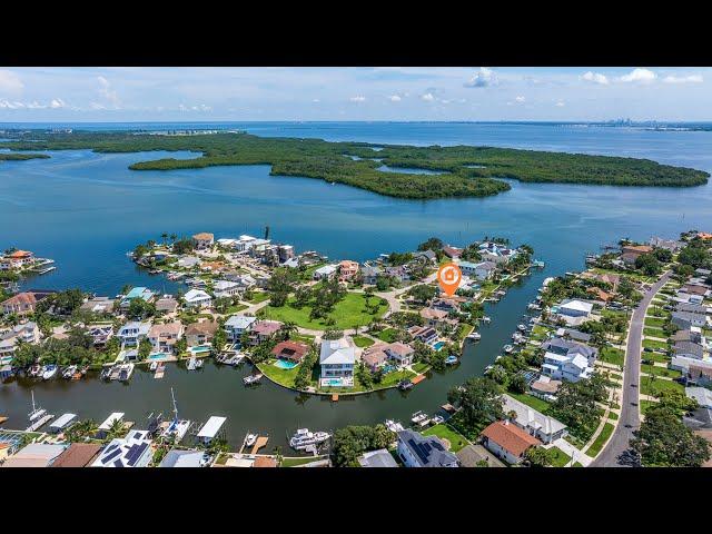 St Petersburg Real Estate - 1932 Arrowhead Dr NE - Luxury Florida Waterfront Home