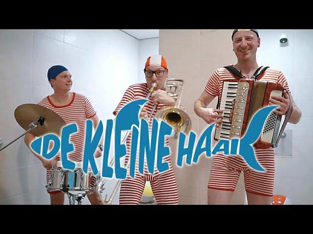 Dj Jeroen Laven ft.  Björn Van Berkel en Martijn de Jong - De Kleine Haai