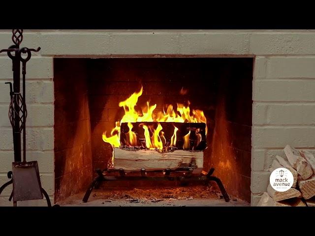 Jonathan Butler - Winter Wonderland (Official Yule Log)