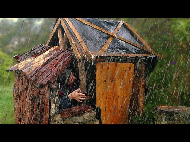 Camping alone in strong storm. Building a safe haven. Bushcraft. Camping in the rain