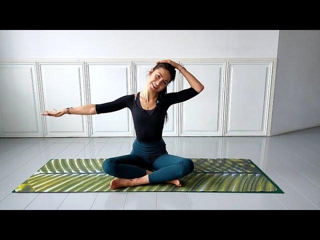 10 min flexibility - yoga for neck and shoulders - Yoga Fusion