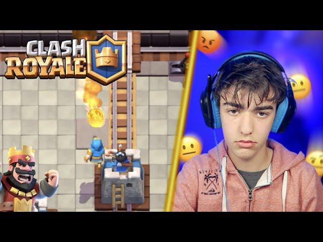 JE SUIS LE PIRE JOUEUR CLASH ROYALE (j'abuse)