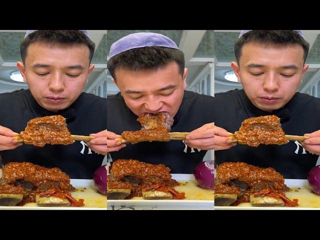 ASMR MUKBANG STEAK WITH SPICY GARLIC SAUCE EATING SHOW