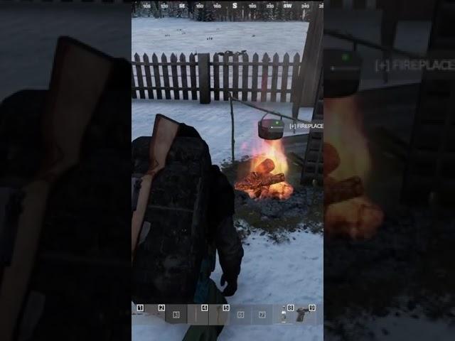 When you gotta go wee on DayZ | parosred on Twitch #shorts