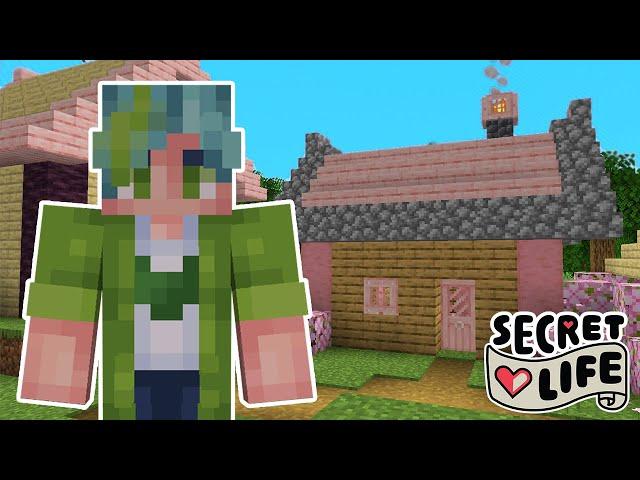 I have a BIG Secret... - Secret Life SMP - Ep.1