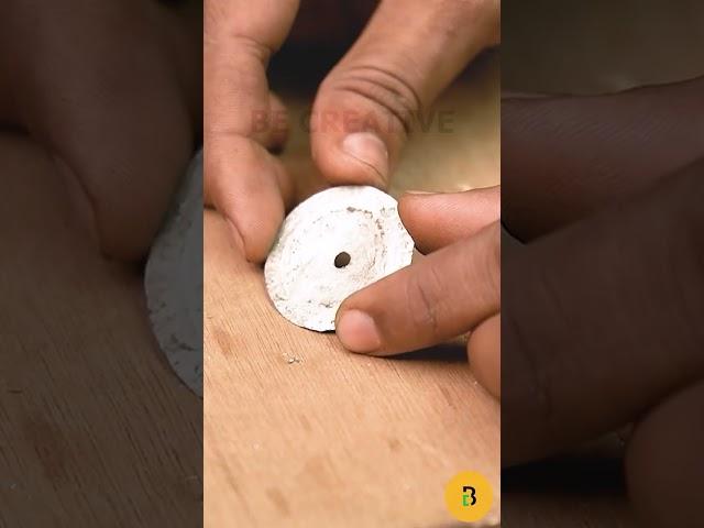 How to make PVC Pipe cutter tool from a Bottle Cap D.I.Y. (very easy, useful & money saver tool)