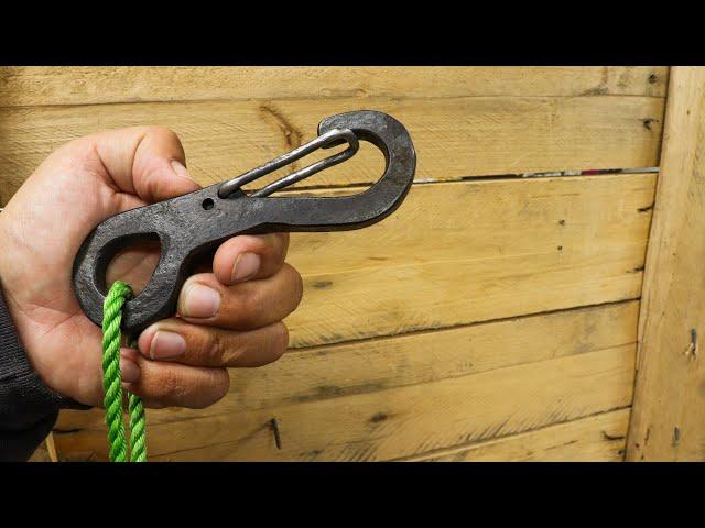 Forging A Heavy Duty Carabiner