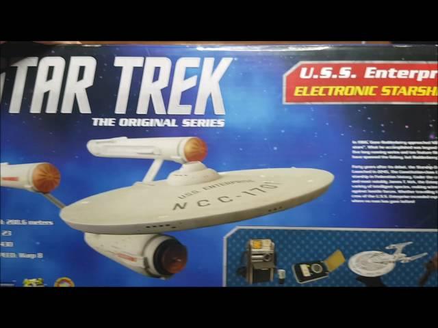 The Trek Collector Diamond Select Toys NCC - 1701