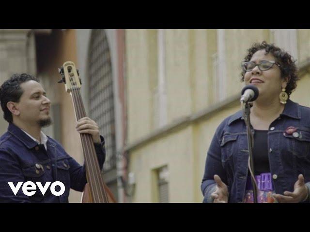 La Santa Cecilia - Leña De Pirul (En Vivo Desde La Ciudad De México, 2017)