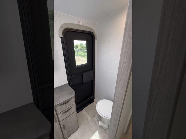 AMAZING Bunkhouse! Sleeps 12! 2024 Keystone Passport 3401QD