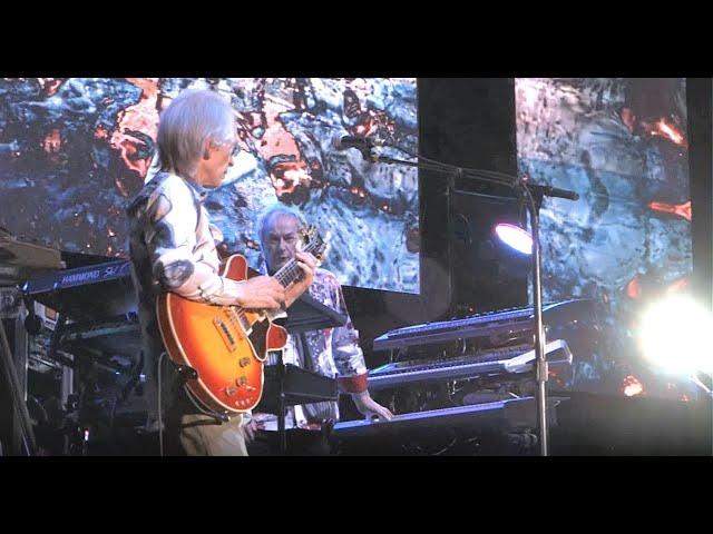 "The Ice Bridge" Yes Live Keswick 2022 Close To The Edge 50th Tour Steve Howe Geoff Downes Quest