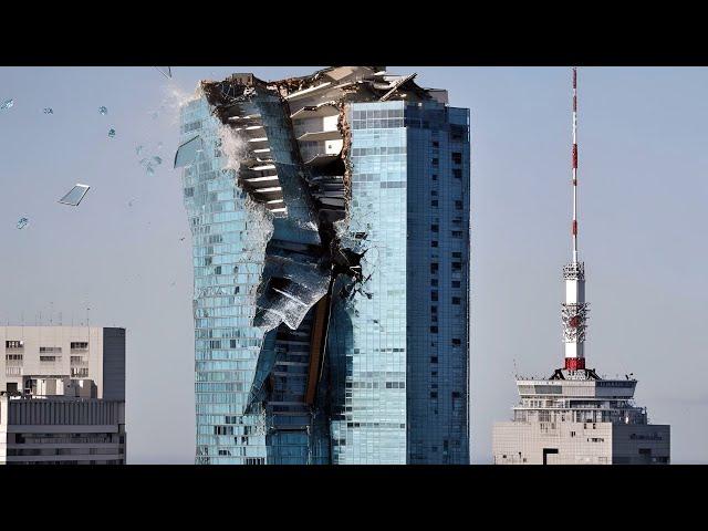 2 Minutes Ago: Powerful Earthquake Destroys Skyscrapers in California!