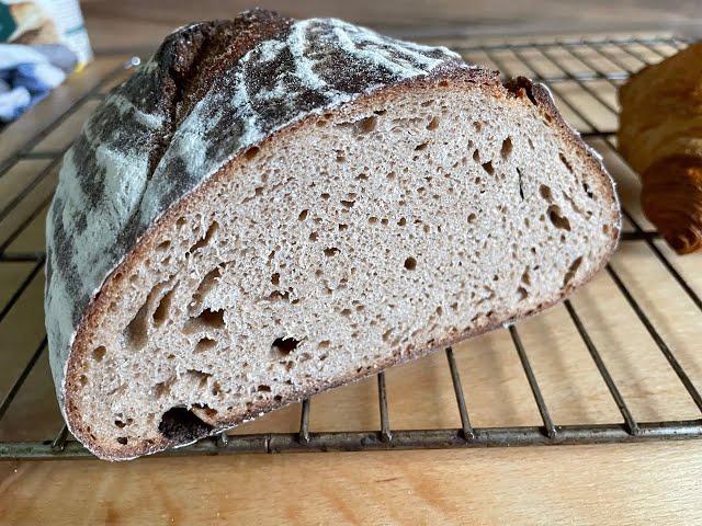 Dinkel-Vollkornbrot  mit Sauerteig - ohne Hefe! Dinkelsauerteig.