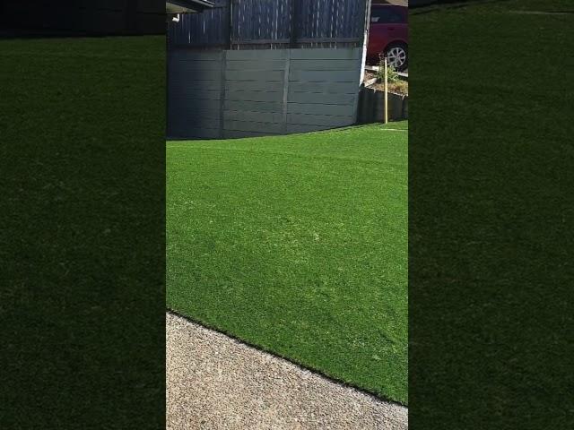 Front yard perfect #brisbanehome #goldcoasthomes #brisbanemums #artificialgrass #brisbane