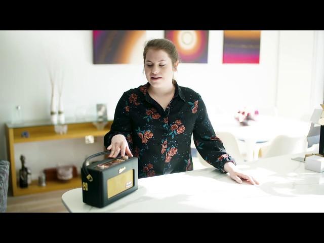 Roberts Unboxing Series Revival iStream 2