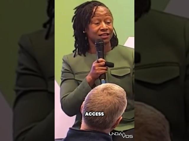Davos Leaders Reveal: Democratizing Data for Community-Driven Solutions!