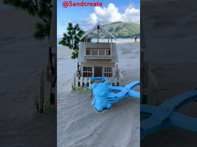 Real Bear don’t dance, but sand Bear do !!! #shorts #funny #cute #beach #bear