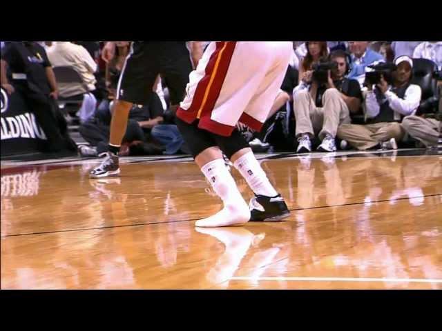 Mike Miller's 3-pointer with one shoe!