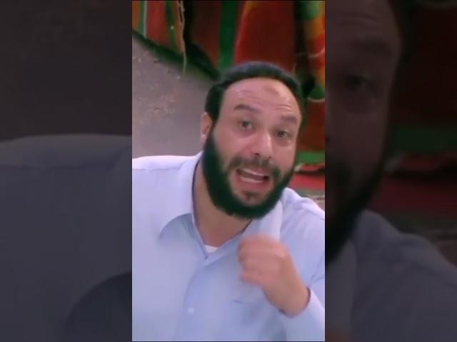 من نظره واحده شقلبته و مقدرش يمسك نفسه 