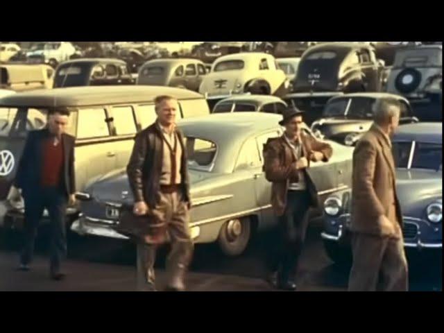 Workers off to the Yallourn power station in 1957.