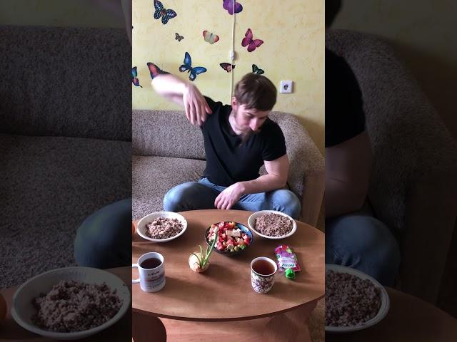 Гречка с тушенкой