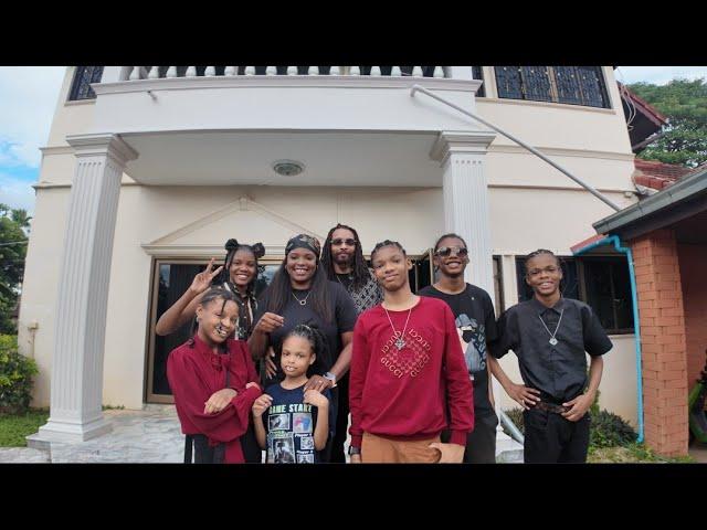 Family of 9 Leaves Georgia for Chiang Mai Thailand! Tour Their 5 Bed 5 Bath $600/Month Home | Part 1