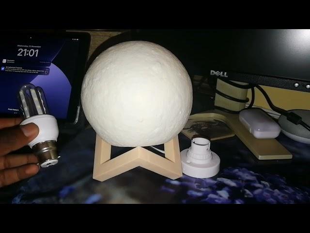 Reinventing the moon lamp