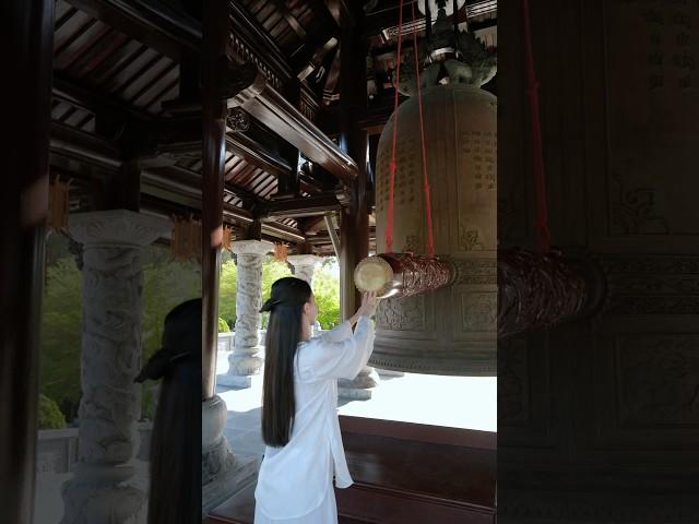 Tâm Tuệ Anh - Trì niệm 108 biến thần chú Om Mani PadmeHum Mantra#nammoadidaphat #ommanipadmehum