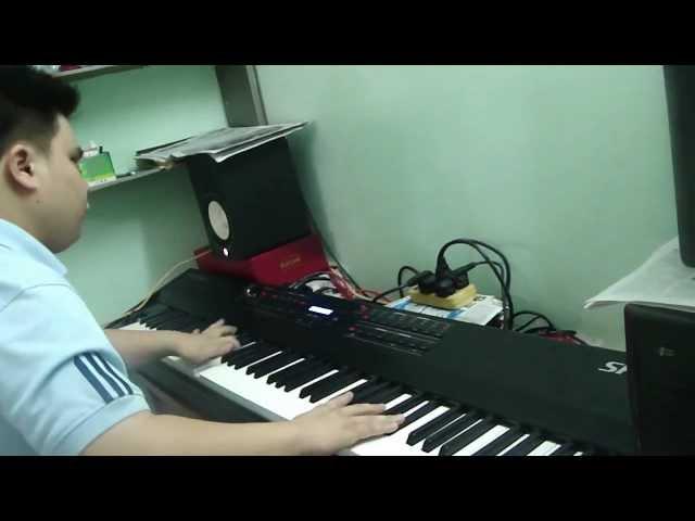 Diem xua (Piano) - Blind pianist - Quốc Đạt.MP4