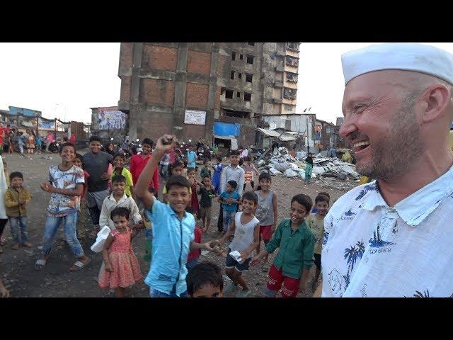 Solo In India's Biggest Slum | Dharavi Mumbai